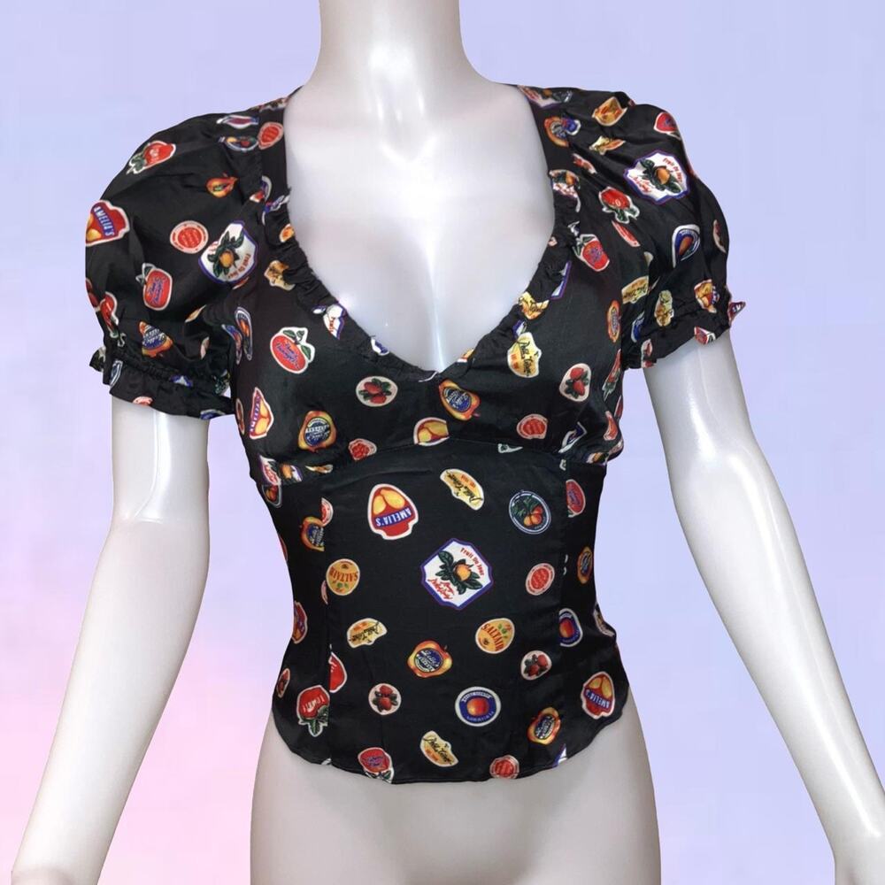 Anthropologie printed milkmaid top